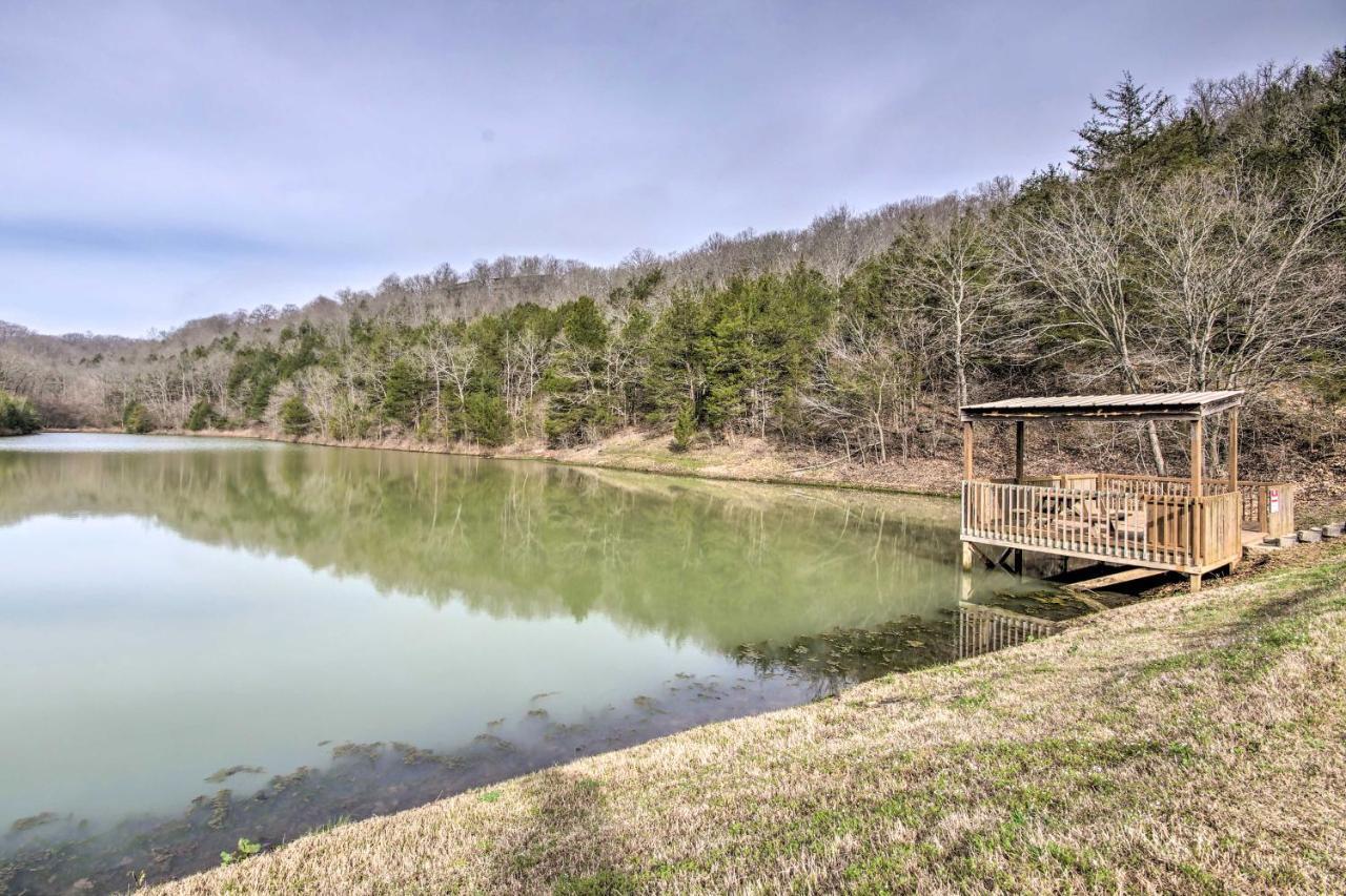 Reed Springs Condo With Furnished Deck And Pool Access Reeds Spring Esterno foto