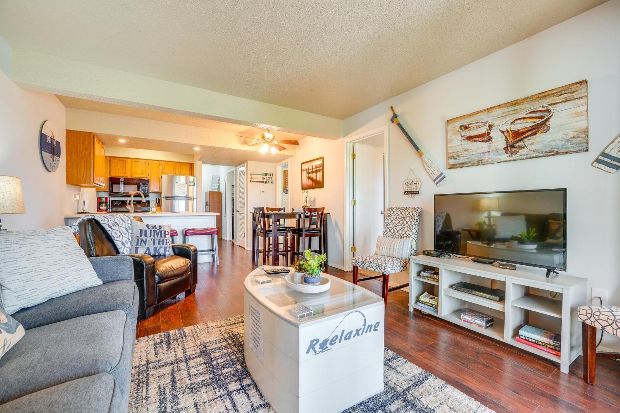 Reed Springs Condo With Furnished Deck And Pool Access Reeds Spring Esterno foto