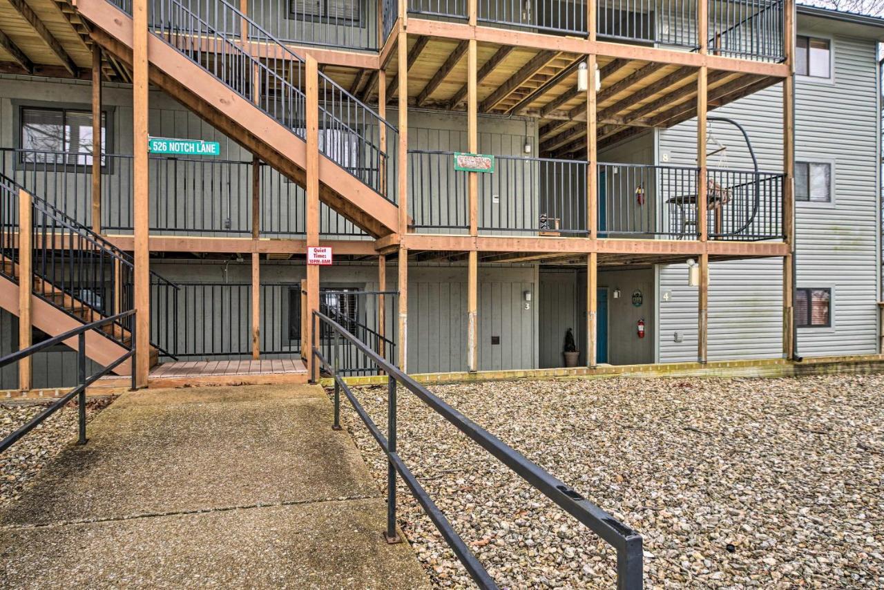 Reed Springs Condo With Furnished Deck And Pool Access Reeds Spring Esterno foto